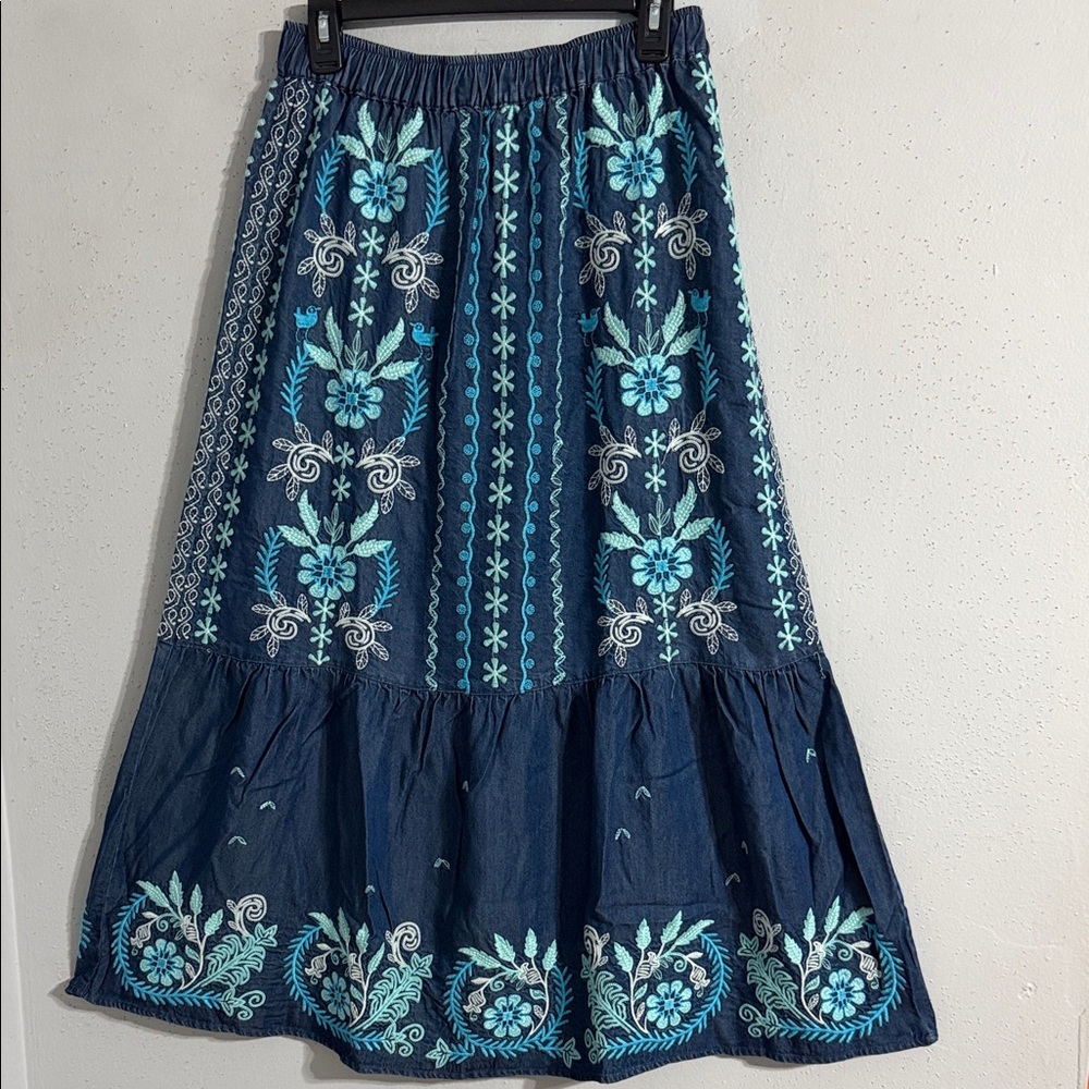 NWT Johnny Was Embroidered Blue Floral Maxi Skirt. Embellished w embroidered - Picture 2 of 11
